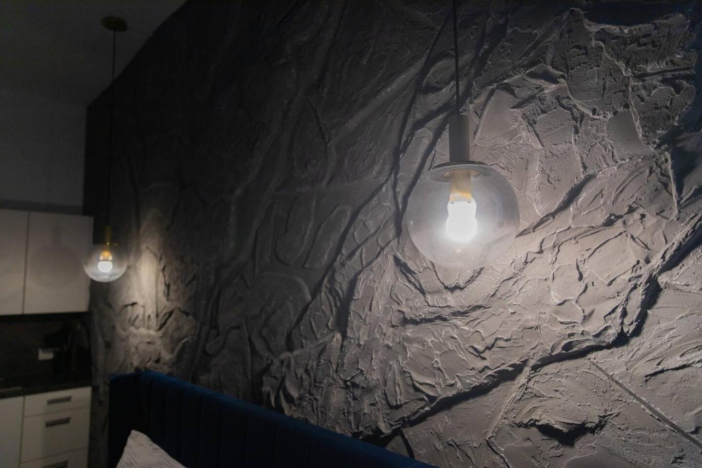 Fast Wifi - 3 Min Walk To Metro - On-site Parking For 19,90 Eur Appartement Wenen