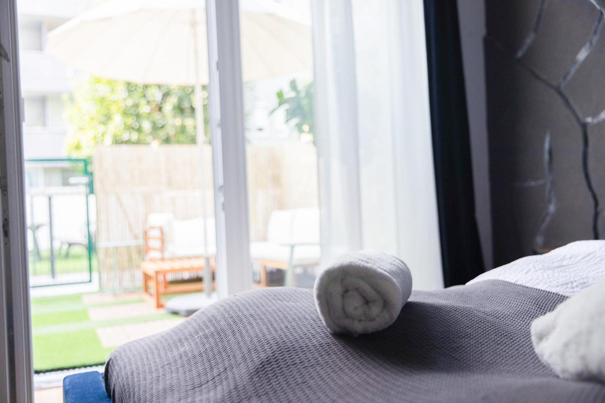 Appartement Fast Wifi - 3 Min Walk To Metro - On-site Parking For 19,90 Eur Wenen